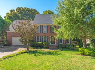 8237 Elm Hill Cir, Knoxville, TN 37919