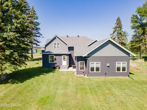 3445 2nd Ave NE, Northwood, ND 58267