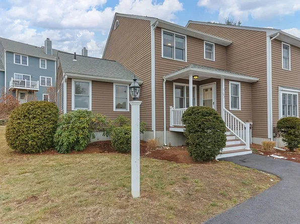 187 Laurelwood Dr #187, Hopedale, MA 01747