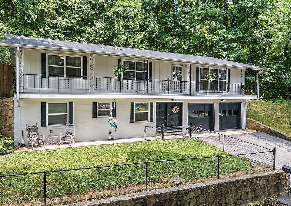 1st image of 3434 Lamar Ave