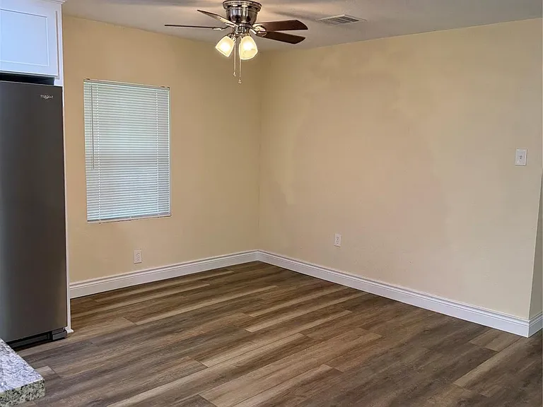 2623 Morning Glory Dr — Photo 17