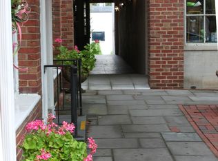 124 NW Broad St #1, Southern Pines, NC 28387