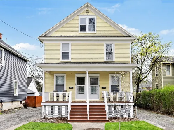 131 Chapin St, Canandaigua, NY 14424