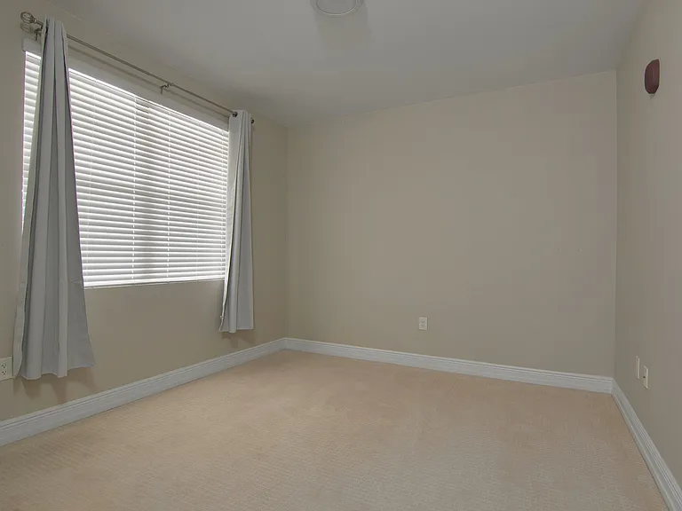 16300 County Road 455 Rd #307 — Photo 11