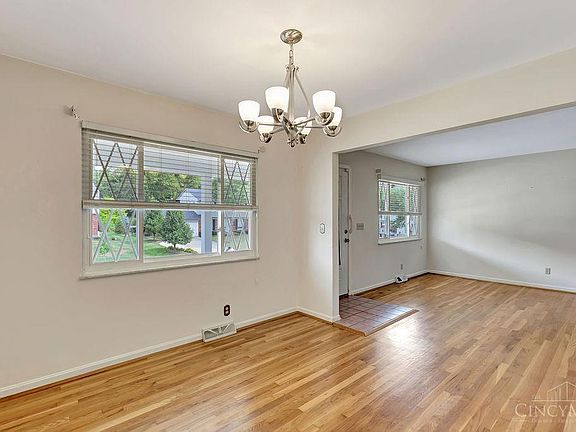 5th image of 2731 Topichills Dr