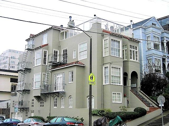 1st image of 2660 Webster St APT 1