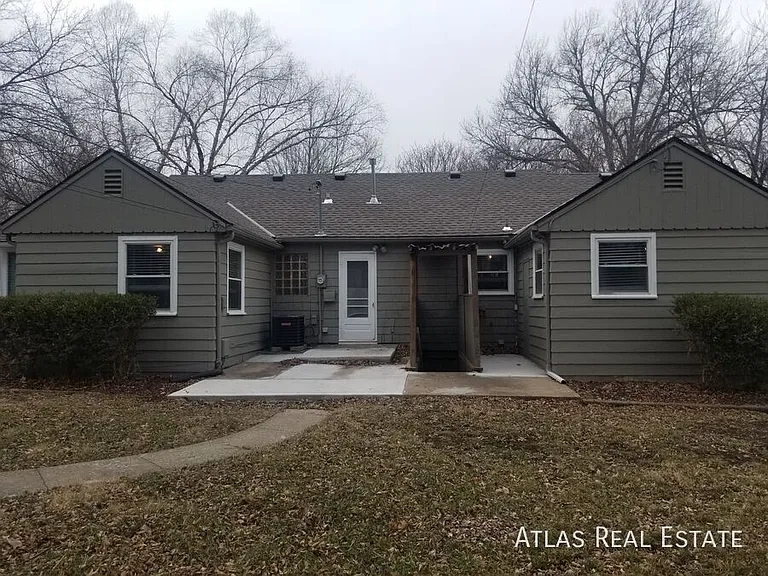 6043 Fontana St — Photo 15