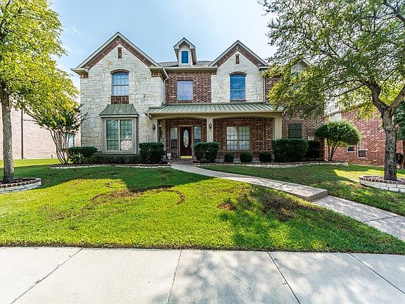 2nd image of 15127 Springwood Dr