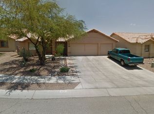 3237 S Thunder Chorus Rd, Tucson, AZ 85713