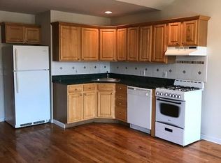 1541 W Thompson St, Philadelphia, PA 19121