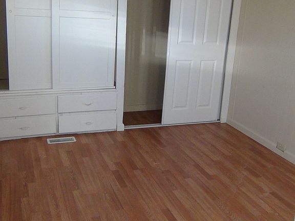 5th image of 2715 Toiyabe St