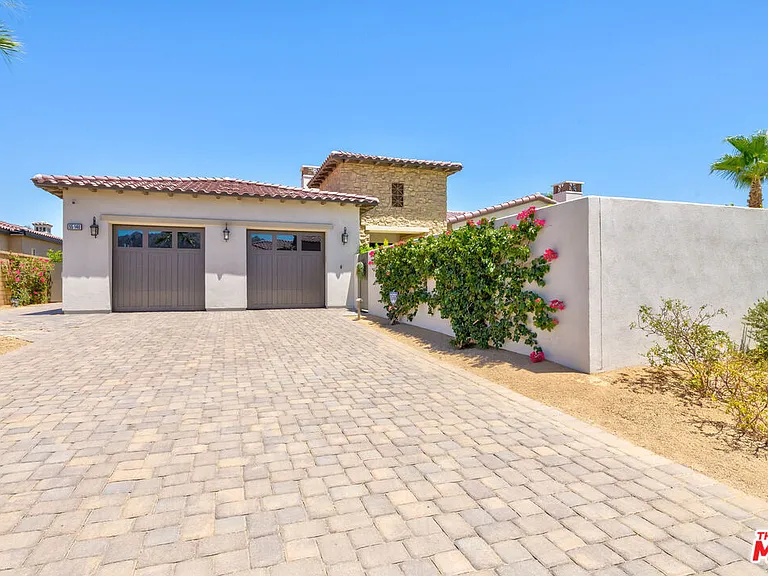 55140 Spring Creek Ct — Photo 25