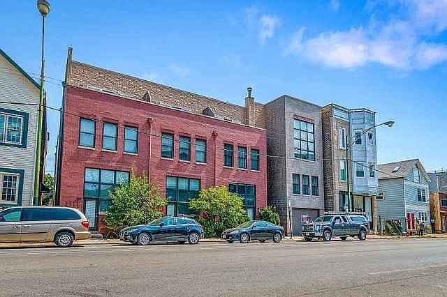 1st image of 2451 N Clybourn Ave APT 11