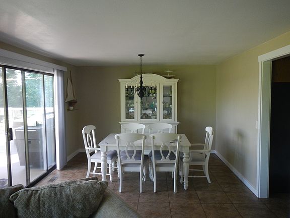 Dining room main floor