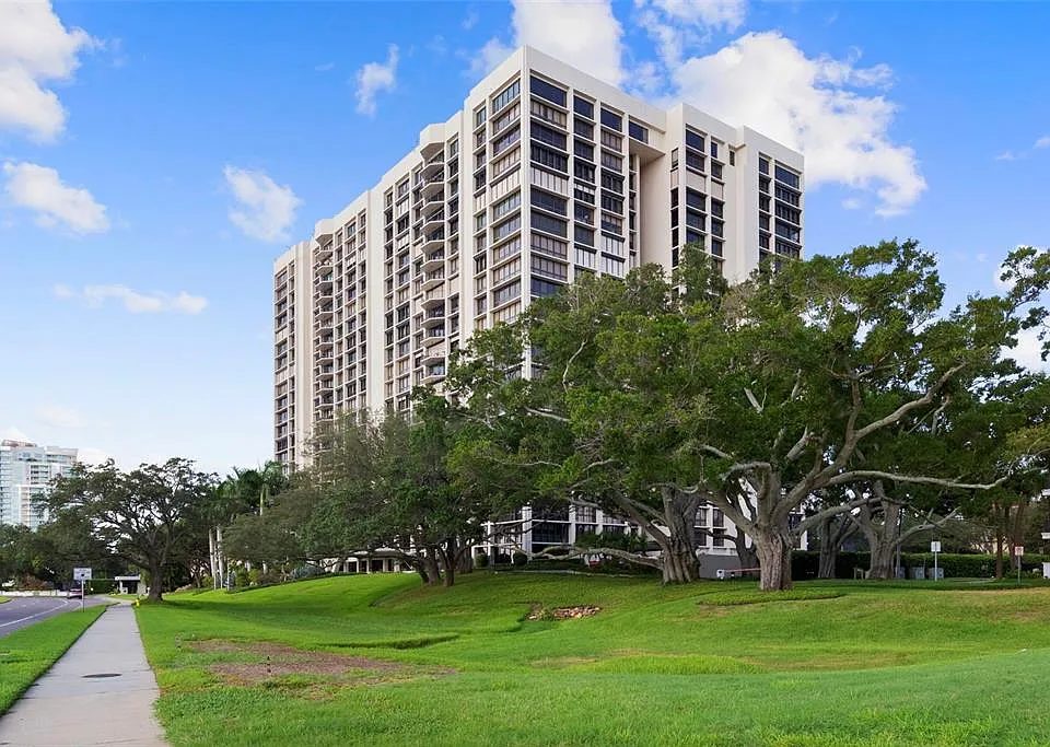 3301 Bayshore Blvd #505C