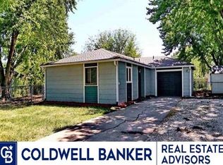 2421 Brook Ln, Manhattan, KS 66502