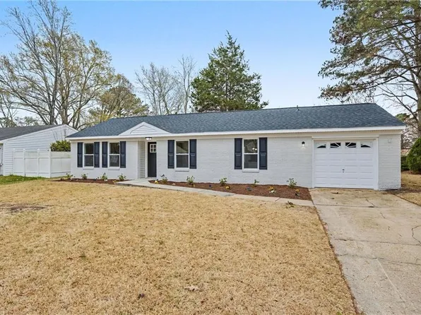 424 Casselberry Ln, Virginia Beach, VA 23452