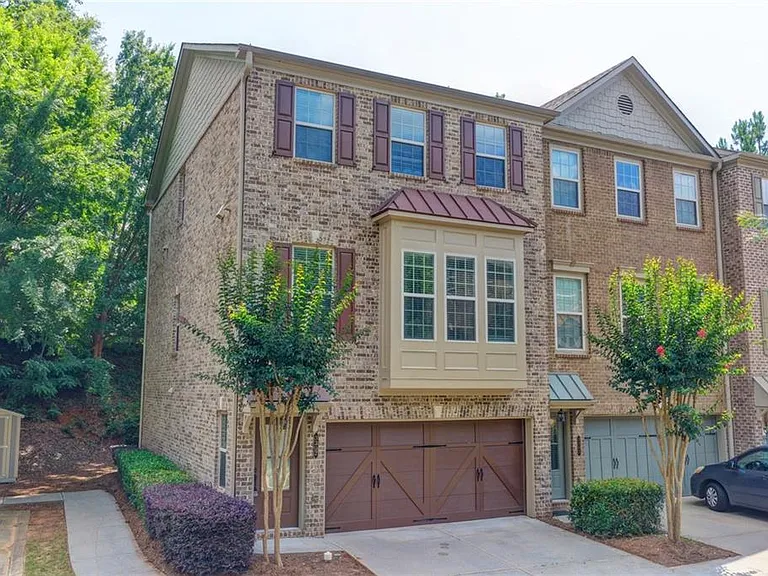 3292 Willow Oak Dr — Photo 2