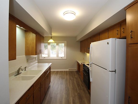 4th image of 7022 N Kerwood Dr #24