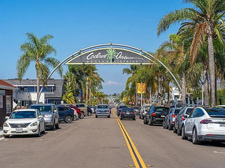 Cedros Design District