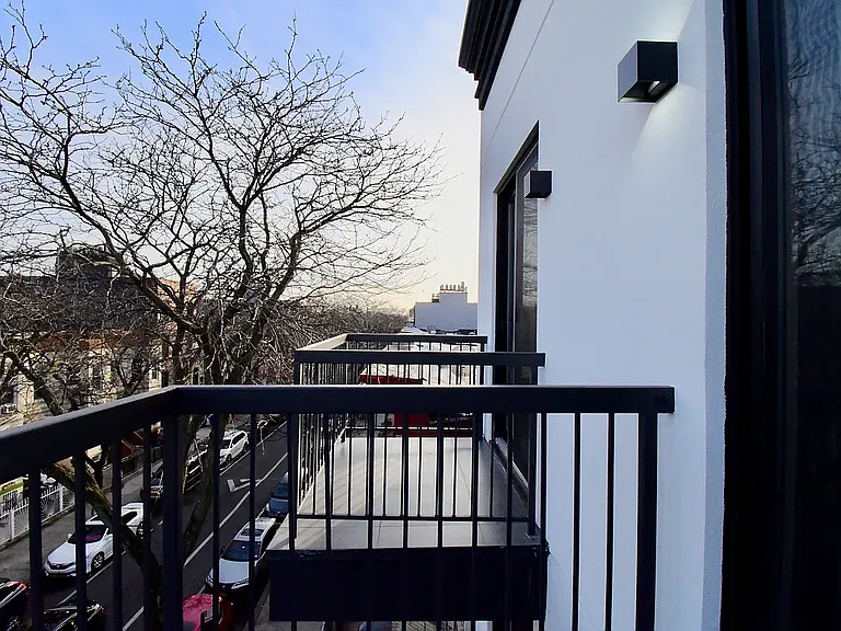 337 Cornelia St #3A — Photo 8