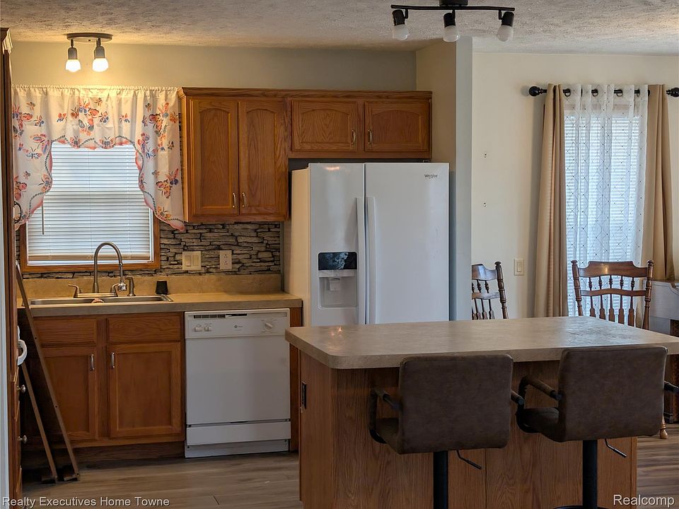 6203 Square Lake Dr, photo 16