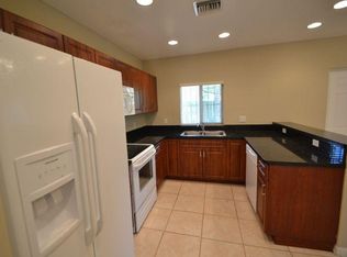 615 NW 10th Ter APT 3, Fort Lauderdale, FL 33311
