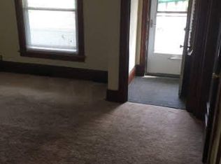 1814 Domanik Dr, Racine, WI 53404