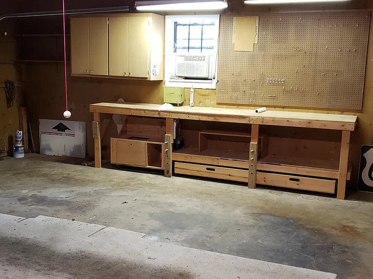 Garage/shop