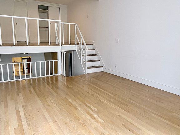 4th image of 85 E 10th St APT 5F