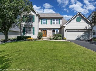 1861 Pinnacle Dr, Aurora, IL 60502