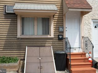 2035 S 5th St, Philadelphia, PA 19148