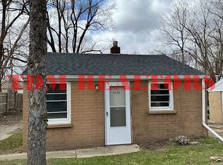 3155 Cadwell Ct, Flint, MI 48506