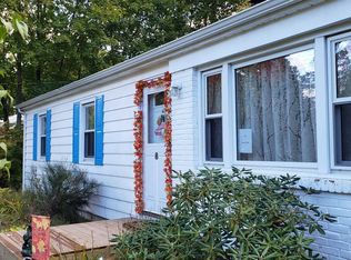 8 Candy Ln, Hopewell Junction, NY 12533