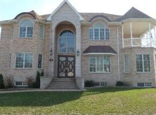 425 Frederick Ln, Hoffman Estates, IL
