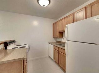 141 McBoal St #101, Saint Paul, MN 55102