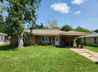 732 Morningside Dr, Lake Charles, LA 70605