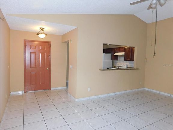 4th image of 2826 RIDGE COVE COURT