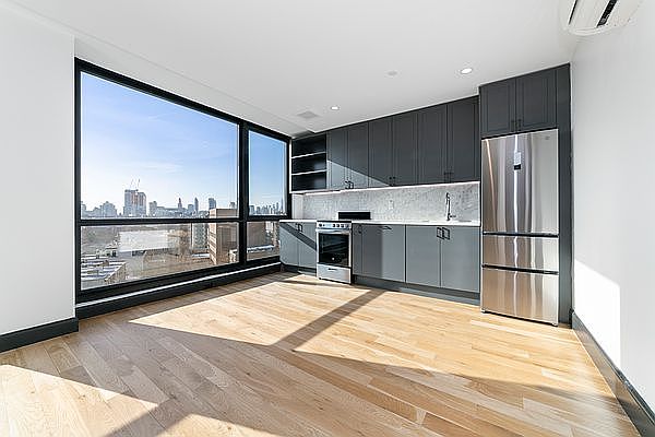 1st image of 1134 Fulton St APT 8C