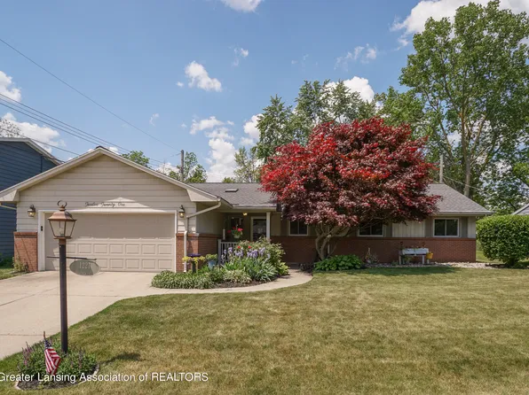 1221 Shaffer Ct, Lansing, MI 48917