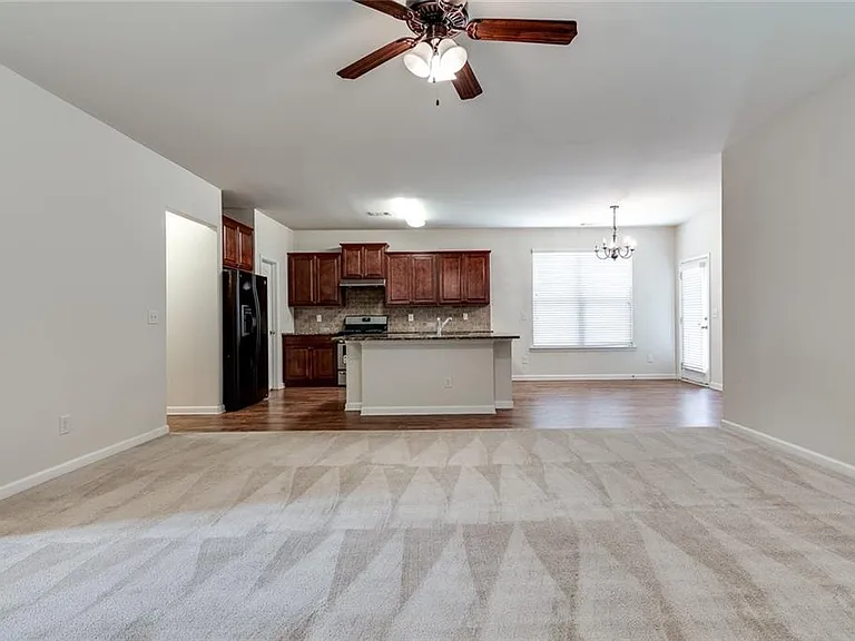 3180 Wildberry Run Ln — Photo 7