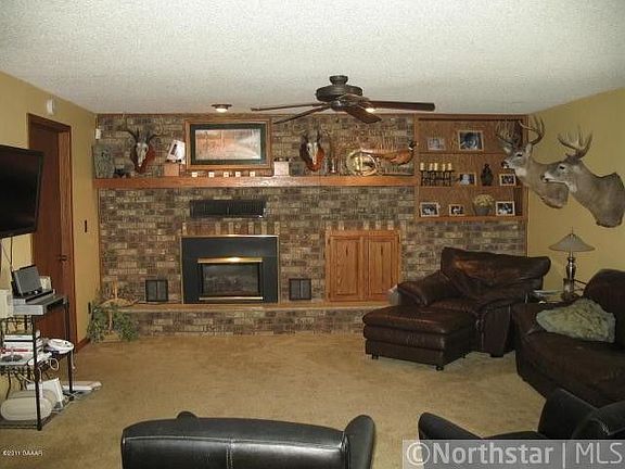 5th image of 633 W Latoka Dr SW