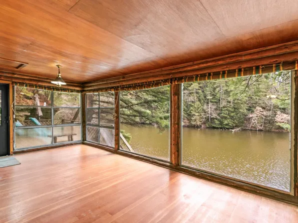E10273 Xanadu Rd, Wisconsin Dells, WI 53965