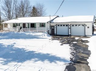 11 Renfrew St, Petitcodiac, NB E4Z4S5