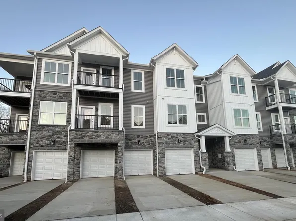 29 Hyssop Way #305, Stafford, VA 22554