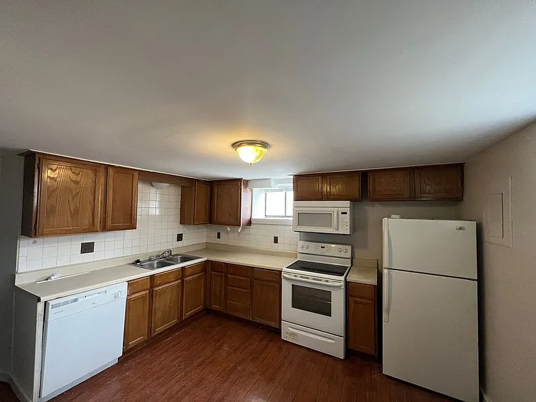 4306 NE 45th Ter #3C — Photo 5