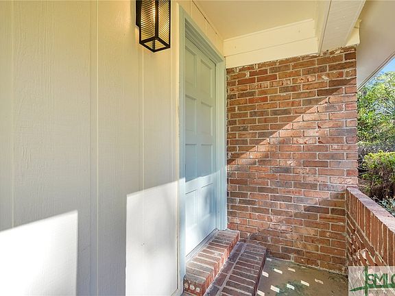 3rd image of 13328 Chesterfield Drive
