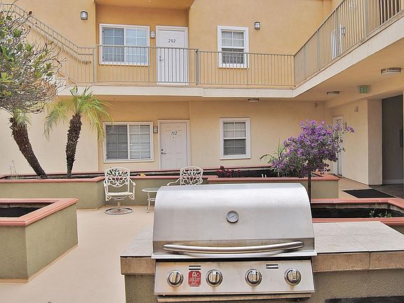 4th image of 1215 E San Antonio Dr #115