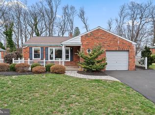 1023 Edann Rd, Oreland, PA 19075