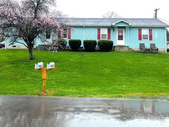 201 Dove Dr #A, Lawrenceburg, KY 40342
